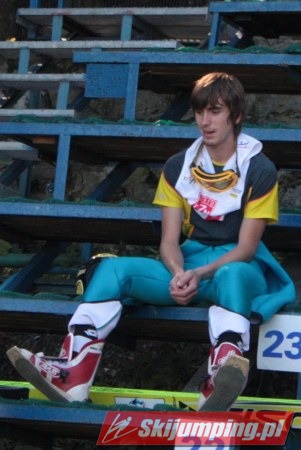 024 Artur Kukua